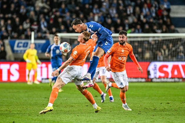Soccer I Men I Season 2025 2026 I 2 Bundesliga I 26 Matchday I 1 FC Magdeburg SV Darmstadt 98 I 13 03 2026 Fierce duel Isac Lidberg 7, SV Darmstadt 98 against Mateusz Zukowski 22, 1 FC Magdeburg , right Marco Richter 23, SV Darmstadt 98 Magdeburg Avnet Arena Heinz Krügel Platz 1 Sachsen Anhalt Germany Copyright: xLobeca InesxHähnelx