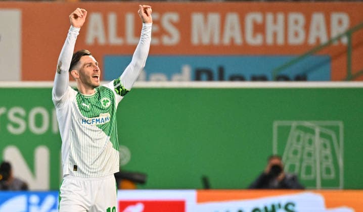 13 03 2026 Soccer Season 2025 2026 2 Soccer Bundesliga 26 Matchday SpVgg Greuther Fürth Kleeblatt SGF SV Elversberg SVE Sportfoto Zink MeZi xmexzix DFL regulations prohibit any use of photographs as image sequences and or quasi video only for editorial use Torjubel Jubel nach Treffer Torschuß zum 1 0 durch Branimir Hrgota 10, SpVgg Greuther Fürth
