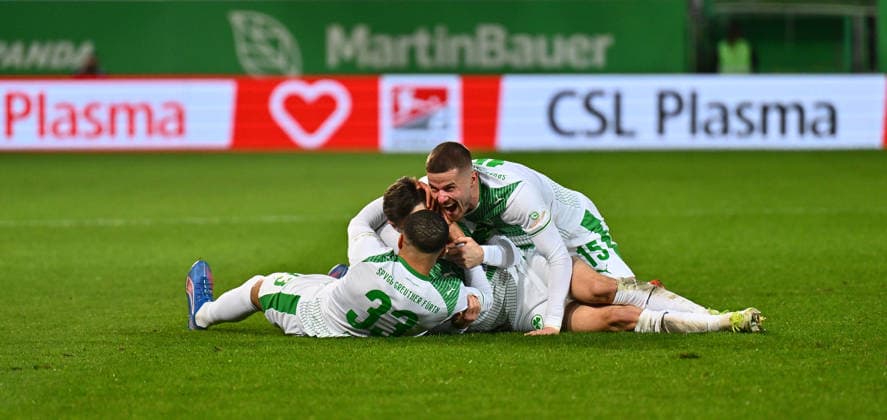 13 03 2026 Soccer Season 2025 2026 2 Soccer Bundesliga 26 Matchday SpVgg Greuther Fürth Kleeblatt SGF SV Elversberg SVE Sportfoto Zink xwoxzix DFL regulations prohibit any use of photographs as image sequences and or quasi video only for editorial use Torjubel Jubel Freude nach Treffer Torschuß zum 1 0 durch Branimir Hrgota 10, SpVgg Greuther Fürth