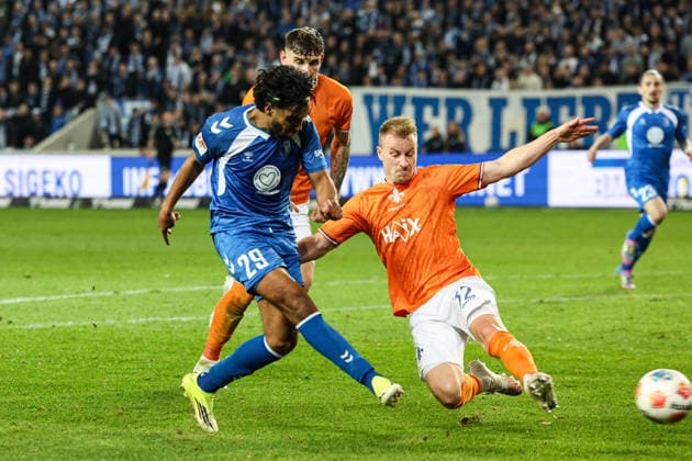 Rayan Ghrieb 1 FC Magdeburg,29 vs Fabian Holland SV Darmstadt 98,32 2 Soccer Bundesliga Season 2025 2026 1 FC Magdeburg vs SV Darmstadt 98 at the Avnet Arena in Magdeburg Action,Soccer,Man,Men,Germany,13 03 2026