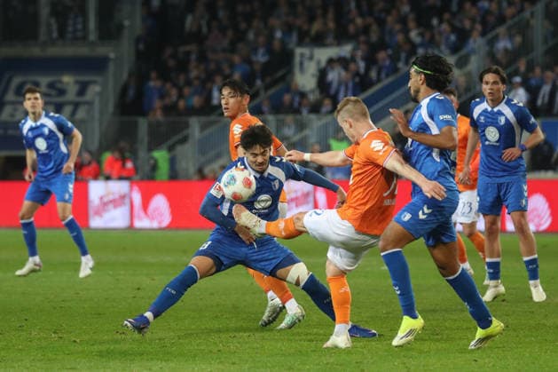 13 03 2026, xgox, Soccer 2 Bundesliga, 1 FC Magdeburg SV Darsmtadt 98 emspor, v l Laurin Ulrich Magdeburg, 8 , Fabian Holland Darmstadt, 32 DFL DFB REGULATIONS PROHIBIT ANY USE OF PHOTOGRAPHS as IMAGE SEQUENCES and or QUASI VIDEO Magdeburg