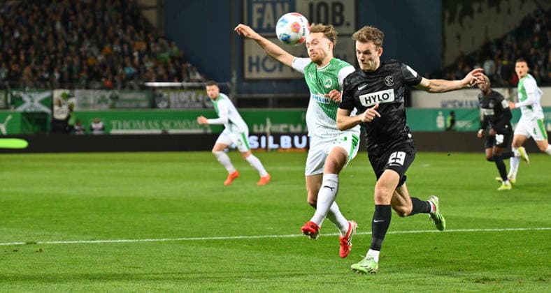 13 03 2026 Soccer Season 2025 2026 2 Soccer Bundesliga 26 Matchday SpVgg Greuther Fürth Kleeblatt SGF SV Elversberg SVE Sportfoto Zink xwoxzix DFL regulations prohibit any use of photographs as image sequences and or quasi video only for editorial use Jannik Dehm 23, SpVgg Greuther Fürth Tom Zimmerschied 29, SV Elversberg