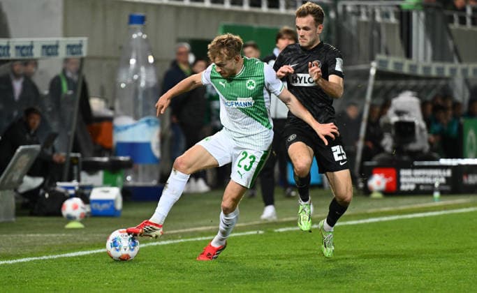 13 03 2026 Soccer Season 2025 2026 2 Soccer Bundesliga 26 Matchday SpVgg Greuther Fürth Kleeblatt SGF SV Elversberg SVE Sportfoto Zink xwoxzix DFL regulations prohibit any use of photographs as image sequences and or quasi video only for editorial use Jannik Dehm 23, SpVgg Greuther Fürth Tom Zimmerschied 29, SV Elversberg