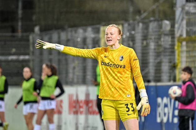 Rebecca Adamczyk SC Freiburg, 33 with gestures GER, SC Freiburg 1 FC Nuernberg, Women Football, Google Pixel Women Bundesliga, 20 Matchday, Season 2025 2026, 13 03 2026 DFB REGULATIONS PROHIBIT ANY USE OF PHOTOGRAPHS AS IMAGE SEQUENCES AND OR QUASI VIDEO GER, SC Freiburg 1 FC Nuernberg, Women Football, Google Pixel Women Bundesliga, 20 Matchday, Season 2025 2026, 13 03 2026 Freiburg Copyright: xEibner-Pressefoto ThomasxHessx EP_THS