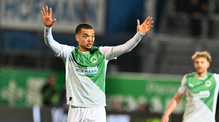 13 03 2026 Soccer Season 2025 2026 2 Soccer Bundesliga 26 Matchday SpVgg Greuther Fürth Kleeblatt SGF SV Elversberg SVE Sportfoto Zink xwoxzix DFL regulations prohibit any use of photographs as image sequences and or quasi video only for editorial use Maximilian Solomon Dietz 33, SpVgg Greuther Fürth