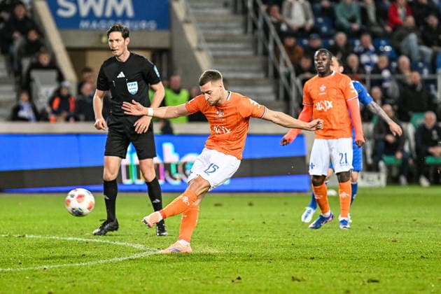 Soccer I Men I Season 2025 2026 I 2 Bundesliga I Matchday 26 I 1 FC Magdeburg SV Darmstadt 98 I 13 03 2026 Goal kick for 1 1 equalizer by Fabian Nürnberger 15, SV Darmstadt 98 Magdeburg Avnet Arena Heinz Krügel Platz 1 Sachsen Anhalt Germany Copyright: xLobeca InesxHähnelx