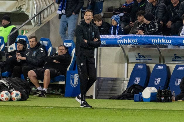 Germany, 2 Bundesliga, Season 2025 2026, Matchday 26, Avnet Arena, 1 FC Magdeburg vs SV Darmstadt 98, Ibold Pascal 1 FC Magdeburg, Coach Copyright: xMichellexLukax