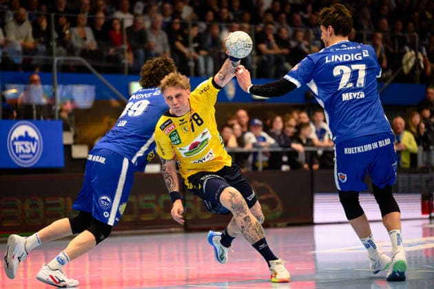 Edwin Aspenbaeck Rhein Neckar Loewen, 78 , Tillman Leu ThSV Eisenach, 99 , Philipp Meyer ThSV Eisenach, 27 GER, ThSV Eisenach vs Rhein Neckar Loewen, 1 Daikin Handballbundesliga, Handball, 25 Matchday, Season 2025 2026, 13 03 2026 GER, ThSV Eisenach vs Rhein Neckar Loewen, 1 Daikin Handballbundesliga, Handball, 25 Matchday, Season 2025 2026, 13 03 2026 Eisenach Copyright: xEibner-Pressefoto MartinxHerbstx EP_MHT
