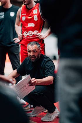 BB 2BL SBB Baskets HAKRO Merlins Crailsheim Coach Achmadschah Zazai SBB Baskets during the 2025 2026 season in the 2 Barmer Basketball Bundesliga Pro A on matchday 26 between SBB Baskets and HAKRO Merlins Crailsheim at Wolfgang Lakenmacher Halle on March 13, 2026 in Magdeburg, Sachsen Anhalt, Germany