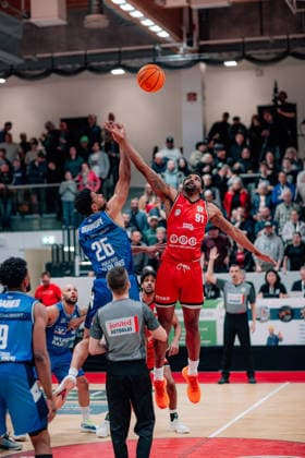 BB 2BL SBB Baskets HAKRO Merlins Crailsheim Michael Hughes II SBB Baskets during the 2025 2026 season in the 2 Barmer Basketball Bundesliga Pro A on matchday 26 between SBB Baskets and HAKRO Merlins Crailsheim at Wolfgang Lakenmacher Halle on March 13, 2026 in Magdeburg, Sachsen Anhalt, Germany