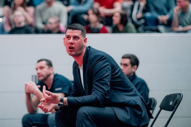 BB 2BL SBB Baskets HAKRO Merlins Crailsheim Sports Director Bogdan RadosavljeviÄ‡ HAKRO Merlins Crailsheim during the 2025 2026 season in the 2 Barmer Basketball Bundesliga Pro A on matchday 26 between SBB Baskets and HAKRO Merlins Crailsheim at the Wolfgang Lakenmacher Halle on March 13, 2026 in Magdeburg, Saxony Anhalt, Germany