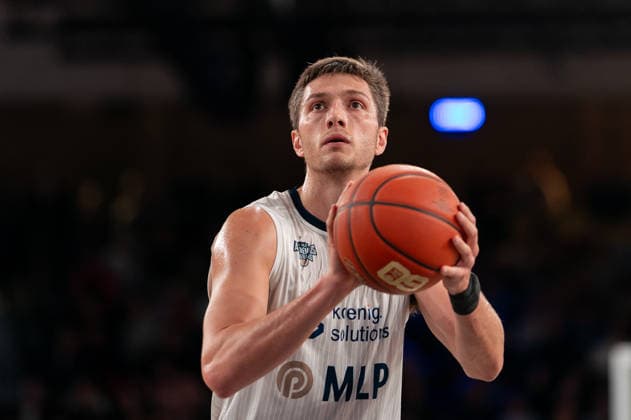 Ryan Mikesell MLP Academics Heidelberg, 33 on free throw, GER, Veolia Towers Hamburg vs MLP Academics Heidelberg, Basketball, Bundesliga, Matchday 24, Season 2025 2026, 13 03 2026 GER, Veolia Towers Hamburg vs MLP Academics Heidelberg, Basketball, Bundesliga, Matchday 24, Season 2025 2026, 13 03 2026 Hamburg Copyright: xEibner-Pressefoto MaxxVincenx EP_MVN