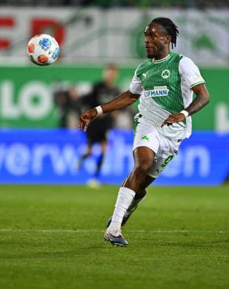 13 03 2026 Soccer Season 2025 2026 2 Soccer Bundesliga 26 Matchday SpVgg Greuther Fürth Kleeblatt SGF SV Elversberg SVE Sportfoto Zink xwoxzix DFL regulations prohibit any use of photographs as image sequences and or quasi video only for editorial use Noel Futkeu 9, SpVgg Greuther Fürth questioning perplexed