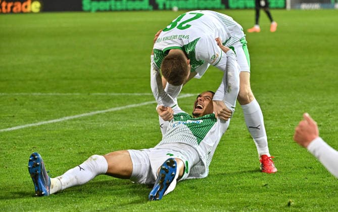 13 03 2026 Soccer Season 2025 2026 2 Soccer Bundesliga 26 Matchday SpVgg Greuther Fürth Kleeblatt SGF SV Elversberg SVE Sportfoto Zink MeZi xmexzix DFL regulations prohibit any use of photographs as image sequences and or quasi video only for editorial use Torjubel Jubel Freude Doni Edon Arifi 28, SpVgg Greuther Fürth Maximilian Solomon Dietz 33, SpVgg Greuther Fürth