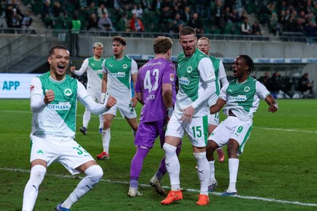 Silas Joel Pruefrock 43 Spvgg Greuther Fuerth , Philipp Ziereis 4 Spvgg Greuther Fuerth and Jan Elvedi 15 Spvgg Greuther Fuerth , Maximilian Dietz 33 Spvgg Greuther Fuerth and Noel Futkeu 9 Spvgg Greuther Fuerth are happy about the missed penalty, Spvgg Greuther Fuerth vs SV Elversberg Football, Men, 2 Bundesliga, Season 2025 2026, Second round, Matchday 26, 13 03 2026 DFB regulations prohibit any use of photographs as image sequences and or quasi video Fuerth Bayern Germany Copyright: xkolbert-press MartinxAgüerax