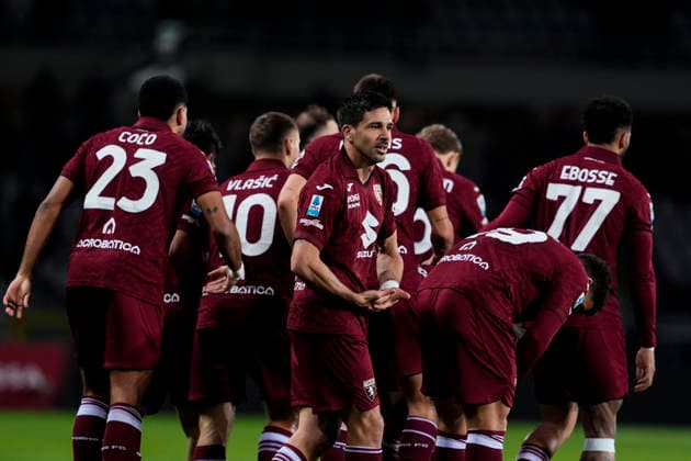 Torino™s Giovanni Simeone celebrates after scoring the 1-0 goal for his team during the Serie A soccer match between Torino Fc and Parma at the Stadio Olimpico Grande Torino in Turin, north west Italy - March 13, 2026. - Soccer  Copyright: xFabioxFerrari LaPressex