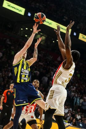 Crvena Zvezda Meridianbet v Fenerbahce Beko - Euroleague BELGRADE, SERBIA - MARCH 13: Players in action during the Euroleague match between Crvena Zvezda Meridianbet and Fenerbahce Beko at Belgrade Arena on March 13, 2026 in Belgrade, Serbia. Filip Stevanovic Anadolu Belgrade Serbia. Editorial use only. Please get in touch for any other usage.  Copyright: x2026xAnadoluxFilipxStevanovicx