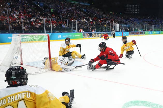 March 13, 2026, Milan, Lombardy, Italy: LIAM HICKEY 23 of Canada scores his side s fourth goal in the Semi Final game between Team Canada (CAN) and Team China (CHN) at the Milano Cortina 2026 Paralympic Winter games, Winterspiele,Spiele, Summer games Canada won 4:2 and advances to the Final against USA. Paralympics 2026: Milano Cortina: Para Ice hockey, Eishockey Men s Semi Final: CAN 4:2 CHN  - ZUMAc179 20260313_oly_c179_201 Copyright: xMickaelxChavetx