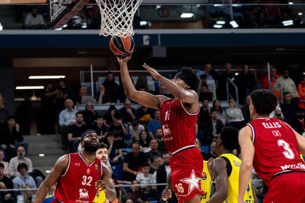 BASKET - Euroleague - EA7 Emporio Armani Milano vs Maccabi Tel Aviv Zach Leday (Olimpia Milano) shoots during the match during EA7 Emporio Armani Milano vs Maccabi Tel Aviv, Basketball Euroleague match in Assago (MI), Italy, March 13 2026 Assago (MI) Italy  Copyright: xIPAxSport ABACAx
