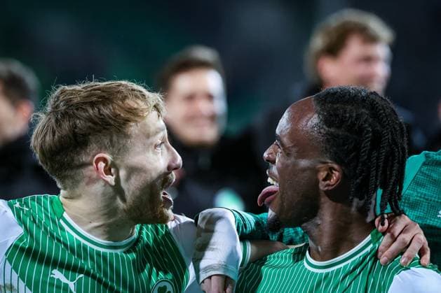 Jannik Dehm 23 Spvgg Greuther Fuerth and Noel Futkeu 9 Spvgg Greuther Fuerth are happy about the victory, Emotion, Joy, Spvgg Greuther Fuerth vs SV Elversberg Football, Men, 2 Bundesliga, Season 2025 2026, Second round, Matchday 26, 13 03 2026 DFB regulations prohibit any use of photographs as image sequences and or quasi video Fuerth Bayern Germany Copyright: xkolbert-press MartinxAgüerax