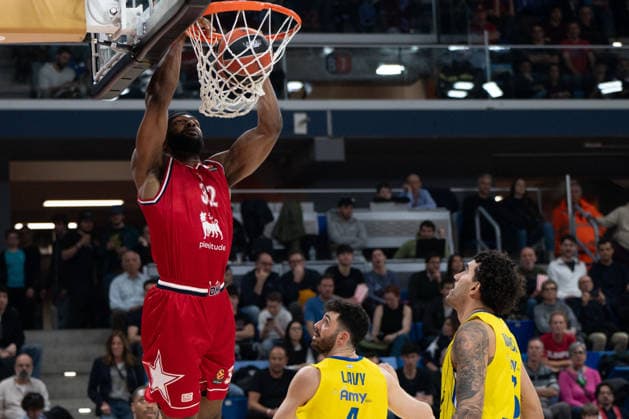 BASKET - Euroleague - EA7 Emporio Armani Milano vs Maccabi Tel Aviv Josh Nebo (Olimpia Milano) scores with a dunk during EA7 Emporio Armani Milano vs Maccabi Tel Aviv, Basketball Euroleague match in Assago (MI), Italy, March 13 2026 Assago (MI) Italy  Copyright: xIPAxSport ABACAx