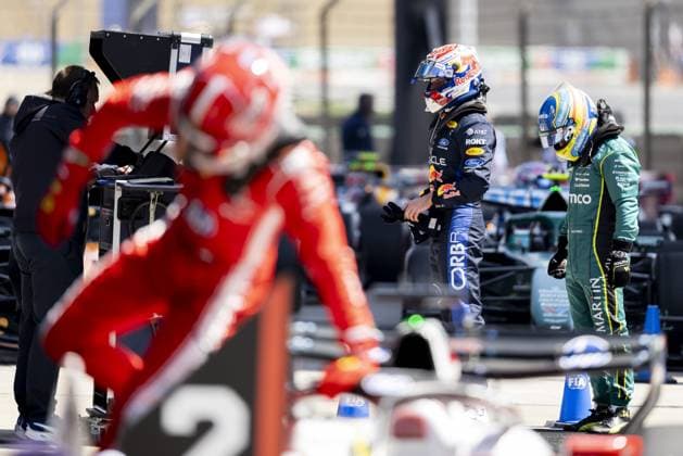 SHANGHAI - Charles Leclerc (Ferrari), Max Verstappen (Red Bull Racing) and Fernando Alonso (Aston Martin) after the sprint race at the Shanghai International Circuit in the run-up to the Chinese Grand Prix. SANDER KONING ANP xVIxANPxSportx xxANPxIVx 553274188 originalFilename: 553274188.jpg