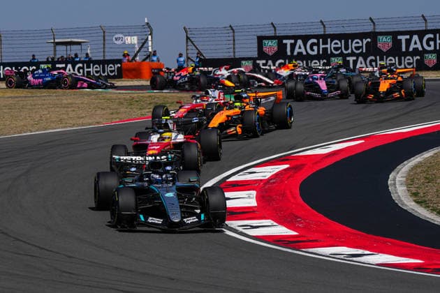 CHINA-MOTORSPORTS F1-SHANGHAI Mercedes™ George Russell, followed by Ferrari™s Lewis Hamilton and McLaren™s Lando Norris and other F1 car in action during sprint at Shanghai International Circuit during the F1 Chinese Grand Prix, Shanghai, China, March 14, 2026. NEXPHER Peter Li SHANGHAI
