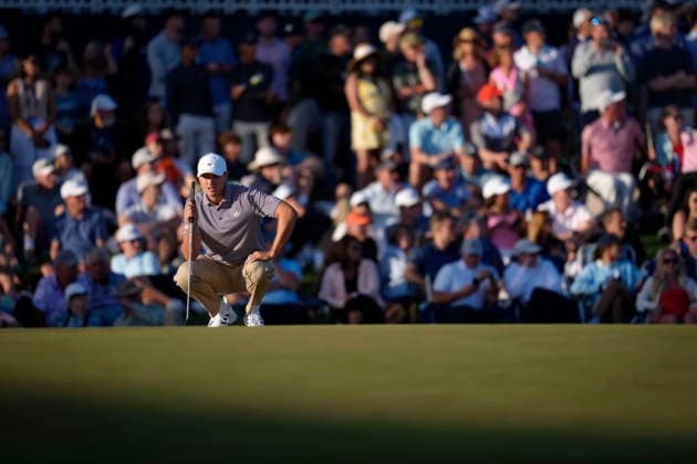 March 13, 2026, Ponte Vedra, Florida, USA: March 13, 2026, Ponte Vedra, Florida.Ludvig Aberg (Sweden) lines up a putt on the 17th green during the second round of The PLAYERS Championship at TPC Sawgrass. Ponte Vedra USA - ZUMAd212 20260313_zsp_d212_062 Copyright: xRichardxDolex