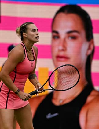 March 13, 2026 Aryna Sabalenka warms up before her semifinal match at the BNP Paribas Open held at the Indian Wells Tennis Garden in Indian Wells, California. California. Mandatory Photo Credit : CSM Indian Wells United States of America - ZUMAc04_ 20260313_zma_c04_216 Copyright: xCharlesxBausx