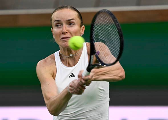 March 13, 2026 Elina Svitolina of Ukraine returns a shot against Elena Rybakina of Kazakhstan during their semifinal match at the BNP Paribas Open held at the Indian Wells Tennis Garden in Indian Wells, California. California. Mandatory Photo Credit : CSM Indian Wells United States of America - ZUMAc04_ 20260313_zma_c04_260 Copyright: xCharlesxBausx