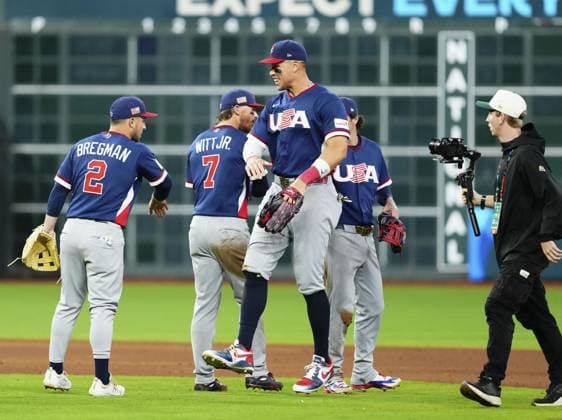 World Baseball Classic: U.S. vs. Canada Aaron Judge (front) of the United States celebrates with teammates after beating Canada in a World Baseball Classic quarterfinal game at Daikin Park in Houston, Texas, on March 13, 2026.  A14AA0005381922P