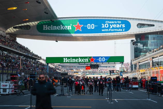 Formula 1 Heineken Chinese Grand Prix 2026 Levi Erb OVERTAKE MAXPPP - Shanghai 14 03 2026 Grid at the Formula 1 Heineken Chinese Grand Prix 2026, the 2nd round of the 2026 FIA Formula 1 World Championship, WM, Weltmeisterschaft at the Shanghai International Circuit in Shanghai, China, from 12 to 15 March 2026 Shanghai Shanghai International Circuit China  Copyright: xOVERTAKE MAXPPPxLevixErbx OVT202603145270 OVT202603145270