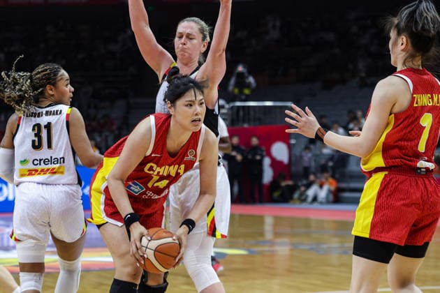 WUHAN, CHINA - MARCH 12: Li Yueru 14 of China drives the ball during the group A match between China and Belgium at FIBA Women s World Cup Qualifying Tournaments on March 12, 2026 in Wuhan, Hubei Province of China.  Copyright: xVCGx 111627627681