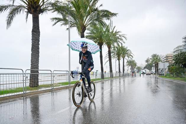 Paris Nice 2026 Stage 7 AURON, FRANCE - MARCH 14 : Thornley Callum (GBR) of Red Bull - BORA - Hansgrohe before the start of the race during stage 7 of the 84th edition of Paris - Nice an UCI World Tour 2.UWT cycling road race stage for Men Elite of 138.7 km with start in Nice and finish in Auron on March 14, 2026 in Auron, France, 14 03 2026 ( Motordriver Guy De Vuyst - Auron France  Copyright: xNicoxVereeckenx
