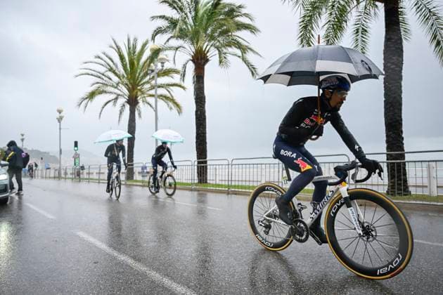 Paris Nice 2026 Stage 7 AURON, FRANCE - MARCH 14 : Martinez Daniel Felipe (COL) of Red Bull - BORA - Hansgrohe before the start of the race during stage 7 of the 84th edition of Paris - Nice an UCI World Tour 2.UWT cycling road race stage for Men Elite of 138.7 km with start in Nice and finish in Auron on March 14, 2026 in Auron, France, 14 03 2026 ( Motordriver Guy De Vuyst - Auron France  Copyright: xNicoxVereeckenx
