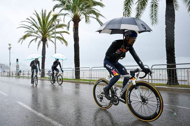 Paris Nice 2026 Stage 7 AURON, FRANCE - MARCH 14 : Martinez Daniel Felipe (COL) of Red Bull - BORA - Hansgrohe before the start of the race during stage 7 of the 84th edition of Paris - Nice an UCI World Tour 2.UWT cycling road race stage for Men Elite of 138.7 km with start in Nice and finish in Auron on March 14, 2026 in Auron, France, 14 03 2026 ( Motordriver Guy De Vuyst - Auron France  Copyright: xNicoxVereeckenx