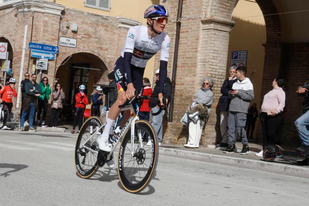March 14, 2026, Camerino: San Severino Marche. Giulio Pellizzari of the Red Bull - BORA - hansgrohe team, before the start in sixth stage, from San Severino Marche to Camerino, an 188 km, of the 61st edition of the Tirreno-Adriatico. March 14, 2026. San Severino Marche . ANSA ROBERTO BETTINI Tirreno-Adriatico Cycling  - ZUMAa110 20260314_zaf_a110_005 Copyright: xAnsa RobertoxBettinix