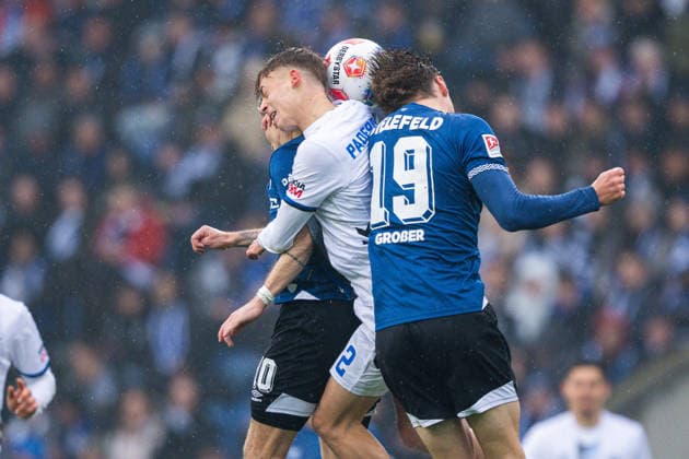 14 03 2026 Soccer, 2025 2026, 2 Bundesliga, Matchday 26, DSC Arminia Bielefeld SC Paderborn 07 L R Marvin Mehlem Bielefeld , Ruben Müller Paderborn , Maximilian Großer Bielefeld DFL REGULATIONS PROHIBIT ANY USE OF PHOTOGRAPHS AS IMAGE SEQUENCES AND OR QUASI VIDEO