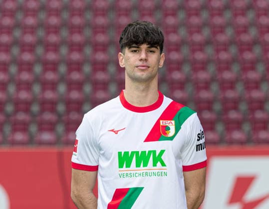 Rodrigo Ribeiro FC Augsburg 1907 1 BL, portrait date 2025 2026,