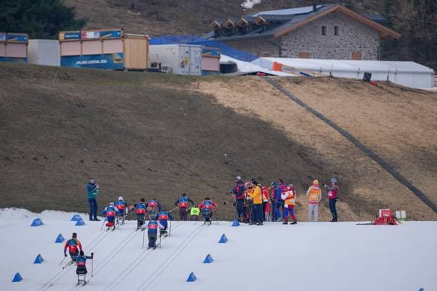 (260314) -- TESERO, March 14, 2026 -- Atheletes compete during the para cross-country skiing mixed 4x2.5km relay at the Milan-Cortina 2026 Paralympic Winter games, Winterspiele,Spiele, Summer games in Tesero, Italy, March 14, 2026. ) (SP)ITALY-TESERO-PARALYMPIC WINTER GAMES-PARA CROSS-COUNTRY SKIING-MIXED 4X2.5KM RELAY LianxZhen 