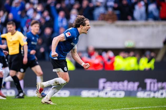 14 03 2026 Soccer, 2025 2026, 2 Bundesliga, Matchday 26, DSC Arminia Bielefeld SC Paderborn 07 Mael Corboz Bielefeld cheers after his goal to make it 2 2 DFL REGULATIONS PROHIBIT ANY USE OF PHOTOGRAPHS AS IMAGE SEQUENCES AND OR QUASI VIDEO