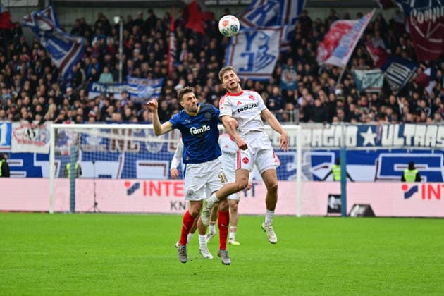 14 03 2026, Soccer, Men, 2 BL Bundesliga , Season 2025 2026, Holstein Kiel 1 FC Nürnberg, Matchday 26 Jonas Meffert v Adam Markhiyev Kiel, Holstein Stadion Holstein Stadion Schleswig Holstein Germany