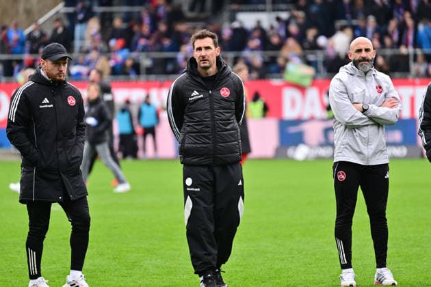 14 03 2026, Football, Men, 2 BL Bundesliga , Season 2025 2026, Holstein Kiel 1 FC Nürnberg, 26 Matchday Victory celebration at Nuremberg Coach Miroslav Klose with silent jubilation after the match Kiel, Holstein Stadion Holstein Stadion Schleswig Holstein Germany