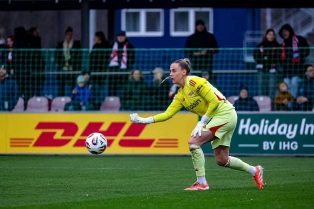 Cara Boesl 1 FC Union Berlin Frauen, 01 Auswurf, RB Leipzig Frauen vs 1 FC Union Berlin Frauen, Fußball, Google Pixel Frauen Bundesliga, 20 Spieltag, Saison 2025 2026, 14 03 2026 ,¨ DFL REGULATIONS PROHIBIT ANY USE OF PHOTOGRAPHS AS IMAGE SEQUENCES AND OR QUASI VIDEO,¨ RB Leipzig Frauen vs 1 FC Union Berlin Frauen, Fußball, Google Pixel Frauen Bundesliga, 20 Spieltag, Saison 2025 2026, 14 03 2026 Leipzig Copyright: xEibner-Pressefoto LauraxRoemerx EP_LRR
