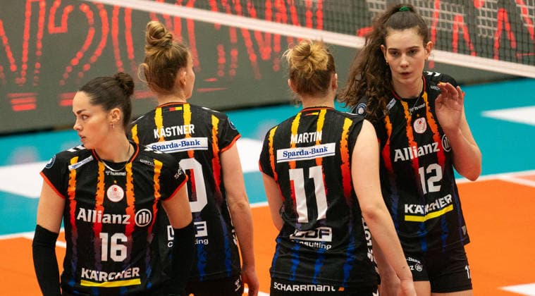 14 3 2026, Volleyball, Women, VBL, 1 VBL, 1 Volleyball Bundesliga, Season 2025 26, 22 Matchday, SSC Palmberg Schwerin Allianz MTV Stuttgart, Mikala Mogensen Allianz MTV Stuttgart, left , Pia Kästner Allianz MTV Stuttgart, 2 f left , Pauline Martin Allianz MTV Stuttgart, 2 f right and Lucia Varela Gomez Allianz MTV Stuttgart, right are disappointed Schwerin Palmberg Arena Mecklenburg Vorpommern Germany
