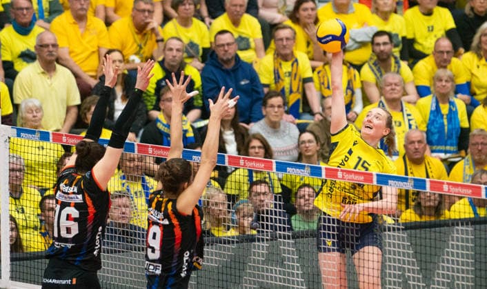 14 3 2026, Volleyball, Women, VBL, 1 VBL, 1 Volleyball Bundesliga, Season 2025 26, 22 Matchday, SSC Palmberg Schwerin Allianz MTV Stuttgart, Mia Kirchhoff SSC Palmberg Schwerin, right against Mikala Mogensen Allianz MTV Stuttgart, left and Anna Koulberg Allianz MTV Stuttgart, center Schwerin Palmberg Arena Mecklenburg Vorpommern Germany