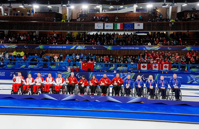CORTINA, ITALY 20260314 The Swedish team of Marcus Holm, Kristina Ulander, Sabina Johansson, Ronny Persson and Viljo Petersson Dahl are awarded their bronze medals in mixed curling at the Paralympics during a medal ceremony at the Cortina Curling Olympic Stadium. *** The image is included in the SPORTS PACKAGE. For others PAYMENT IMAGE *** CORTINA ITALY x9200x *** CORTINA, ITALY 20260314 The Swedish team of Marcus Holm, Kristina Ulander, Sabina Johansson, Ronny Persson and Viljo Petersson Dahl are awarded their bronze medals in mixed curling at the Paralympics during a medal ceremony at the Cortina Curling Olympic Stadium The image is included in the SPORTS PACKAGE For others PAYMENT IMAGE CORTINA ITALY x9200x  Copyright: xBjörnxLarssonxRosvall TTx PARALYMPICS 2026 CURLING BRONZE MEDAL