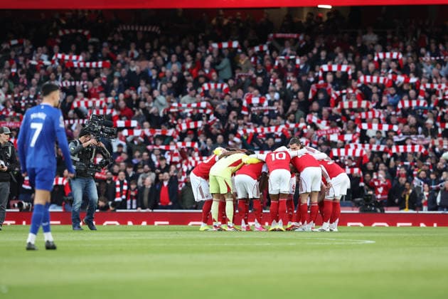 14th March 2026; Emirates Stadium, London, England; Premier League Football, Arsenal versus Everton; Arsenal players pre-match team huddle  KatiexChan Content restricted for UK based newspaper