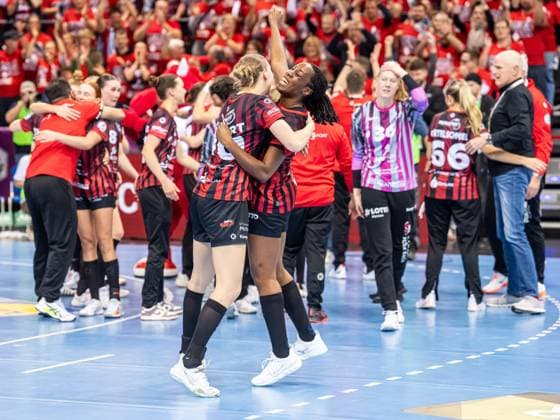 Matilda Ehlert HSG Bensheim Auerbach, 10 cheers with Ndidi Agwunedu HSG Bensheim Auerbach, 15 , Thueringer HC vs HSG Bensheim Auerbach, Handball, DHB Pokal Haushahn Final 4, Season 2025 2026, 14 03 2026 Thueringer HC vs HSG Bensheim Auerbach, Handball, DHB Pokal Haushahn Final 4, Season 2025 2026, 14 03 2026 Stuttgart Copyright: xMichaelxSchmidt Eibner-Pressefotx EP_MST