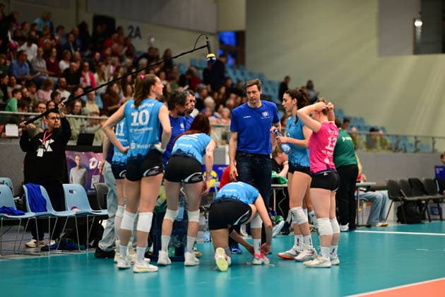 Volleyball I Women I Season 2025 2026 I Bundesliga I Main Round I ETV Hamburger Volksbank Volleys VC Wiesbaden I 14 03 2026 VC Wiesbaden Women together Hamburg CU Arena Hamburg Germany Copyright: xLobeca FelixxSchlikisx